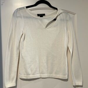 Women’s White House Black Market Cream Sweater. Size S